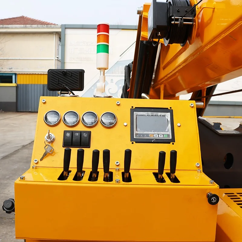 رافعة عنكبوتية صغيرة متنقلة بح - مراجعة Heavy Equipment Crane وسعره