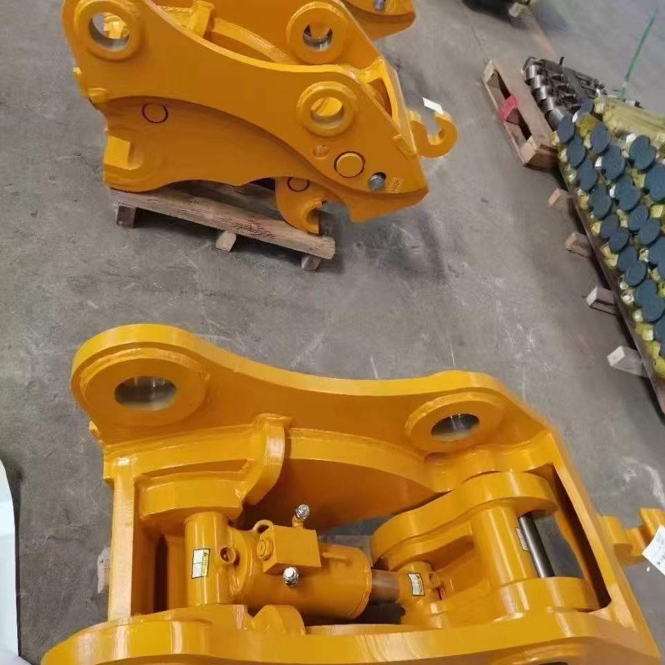 مرفقات آلات البناء وصلة مقطورة - مراجعة Mini Excavator وسعره